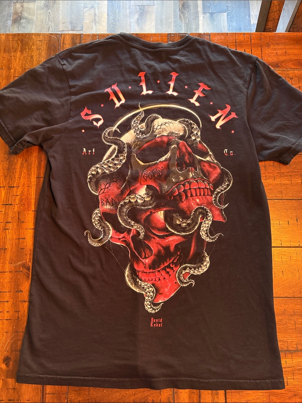 AMAZING Sullen Arts Black Graphic Crew Neck T-Shirt - Medium - Streetwear